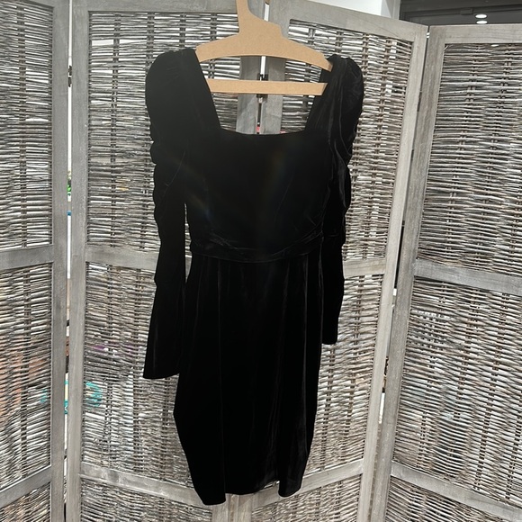 NWT Veronica Beard Toki Ruched Velvet Mini Dress Long Sleeves size 2 - Picture 8 of 11